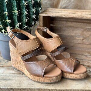 NWT Roan by Bed|Stu Decorum Wedge Sandal